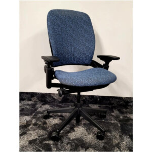 Steelcase Leap V2, blue patterned fabric with black frame