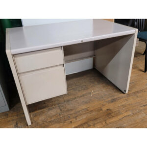 Steelcase 9000 Desk 45"w x 30"d Extra deep box, file pedestal Full modesty panel