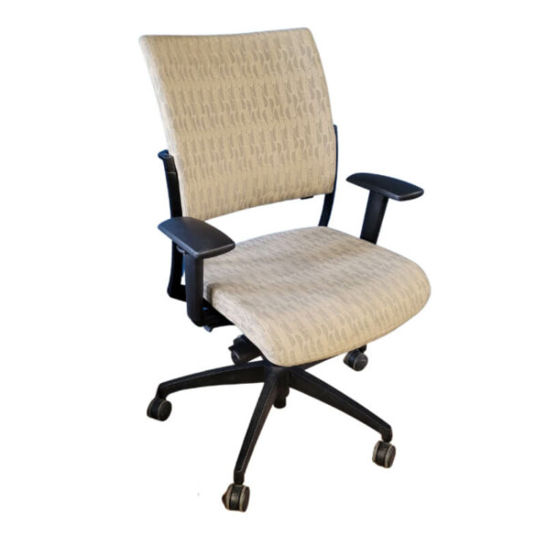 Teknion Fitz Task Chair Black frame with beige-pattered upholstery 300-lb. (136kg) weight capacity Syncro-tilt mechanism Adjustable seat depth  Adjustable backrest height Height adjustable arms Adjustable tilt tension